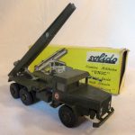 SOLIDO - Camion militaire "Unic" lance fusée tout terrain à suspension