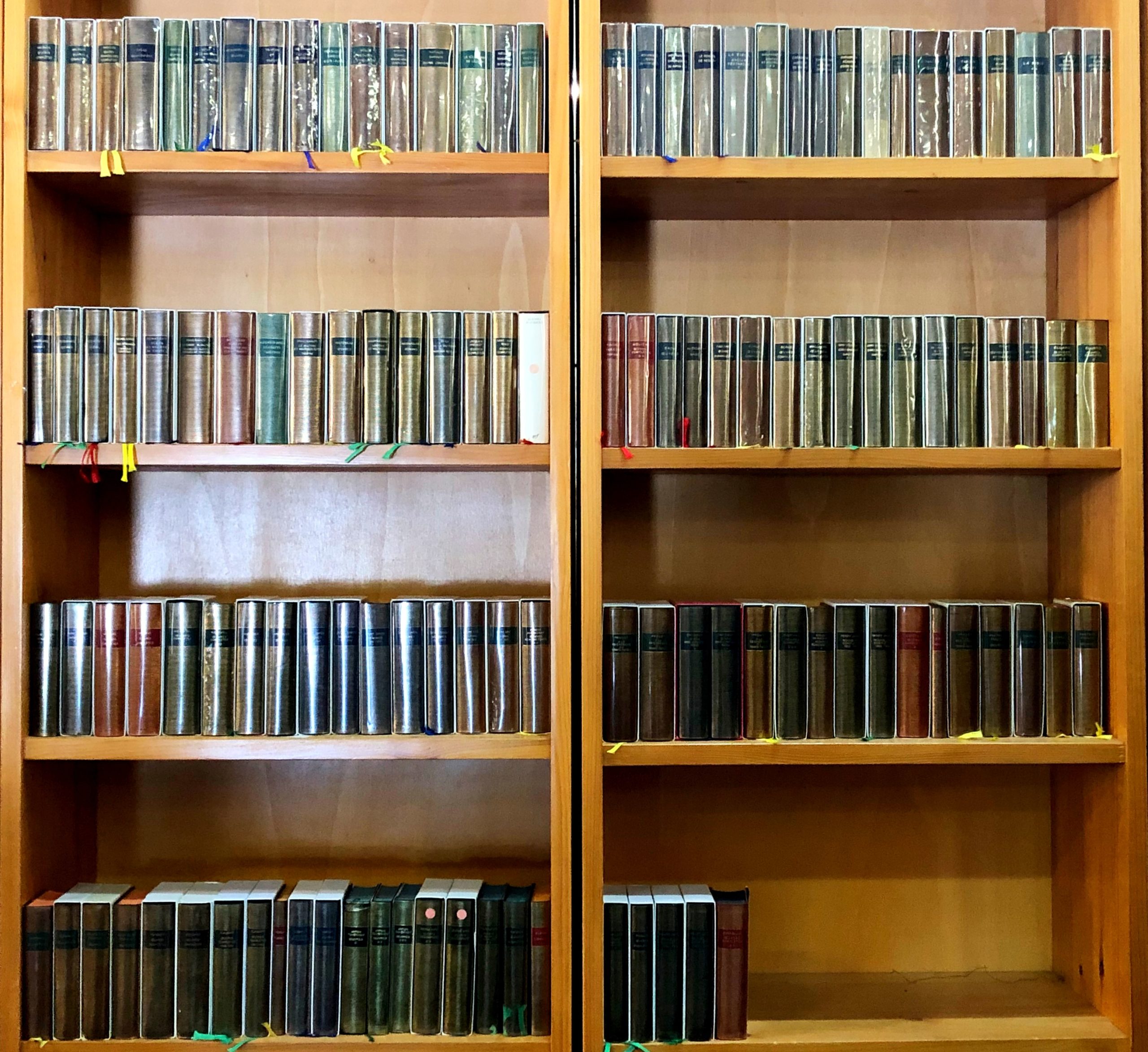 Lot de livres de la bibliothèque de La Pléiade. Environ…
